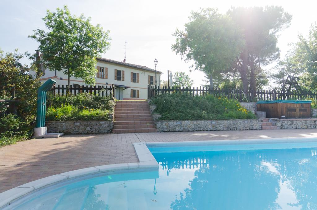 Agriturismo Ca'De'Gatti Фаенца Екстериор снимка