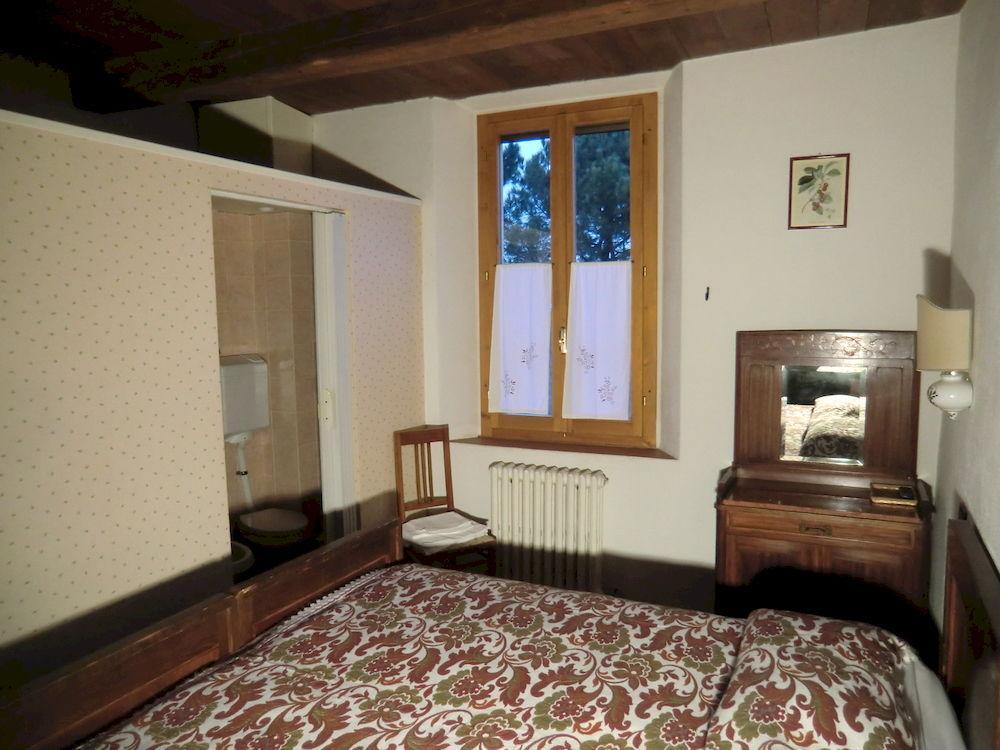 Agriturismo Ca'De'Gatti Фаенца Екстериор снимка